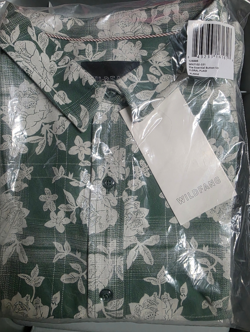 Wildfang Men’s Green Floral Plaid Button-Up Shirt